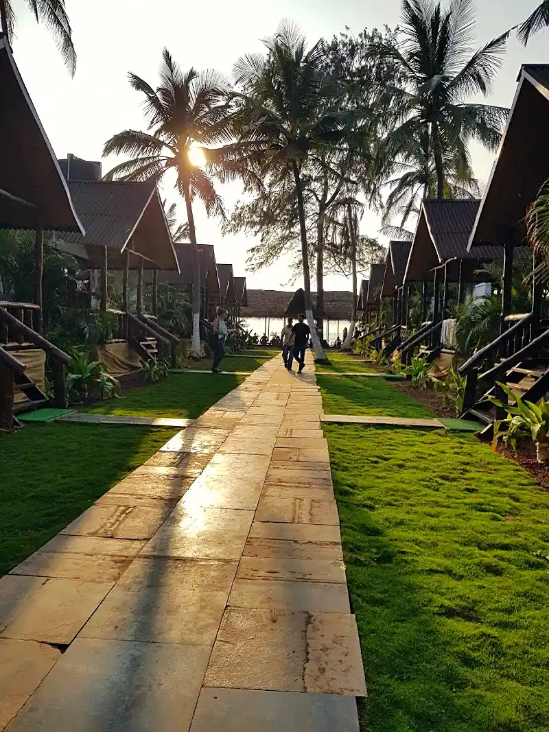 budget-friendly beach destination in Goa India where travellers save money on travel