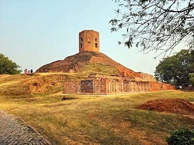 Chaukhandi Stupa