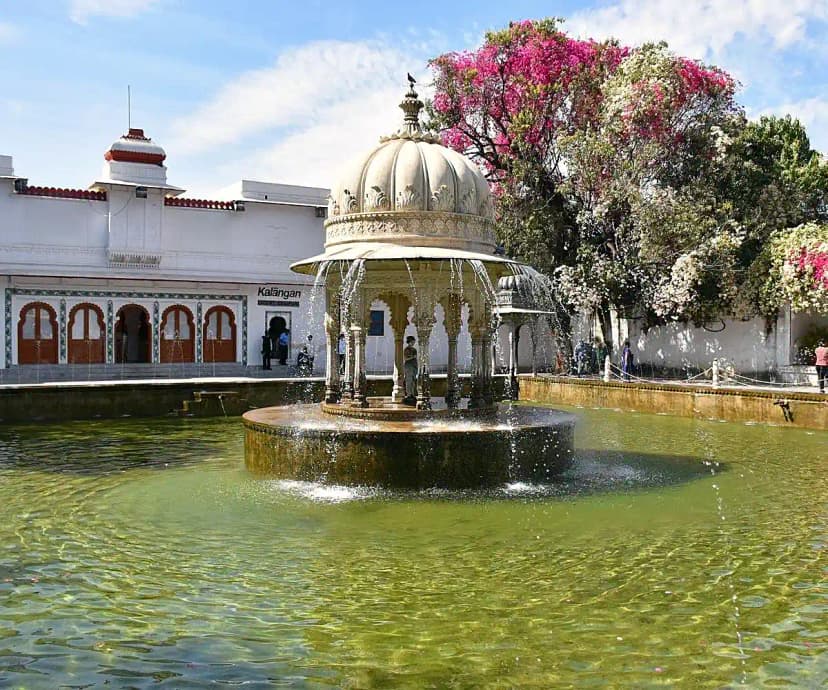 Sahelion Ki Bari