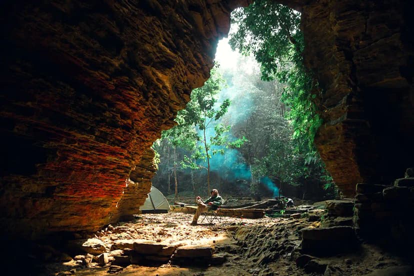 Tharon Cave