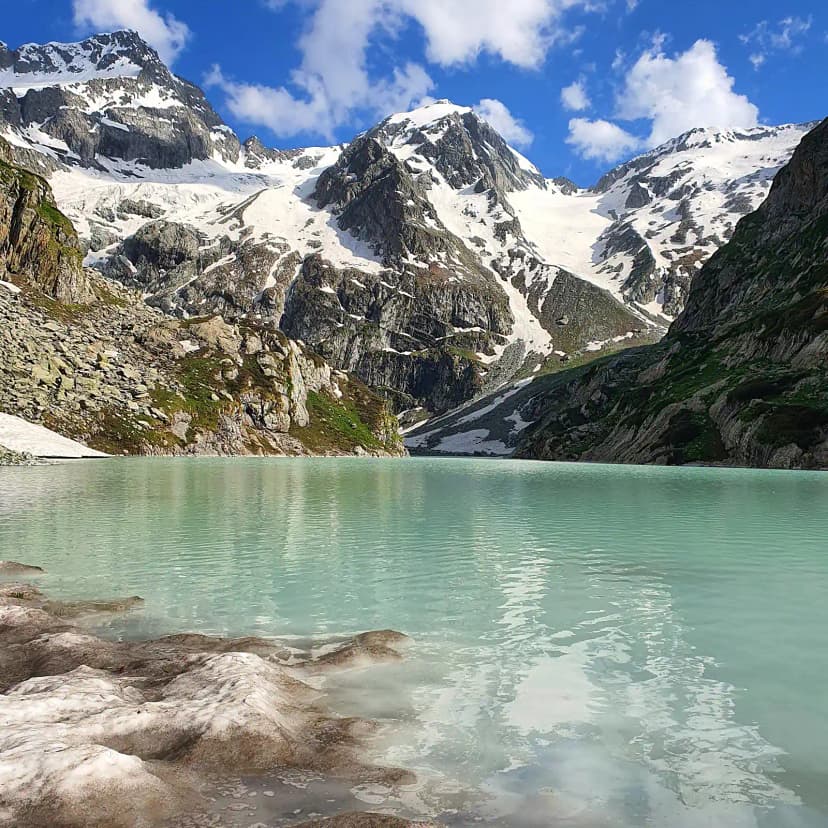 Tulian Lake