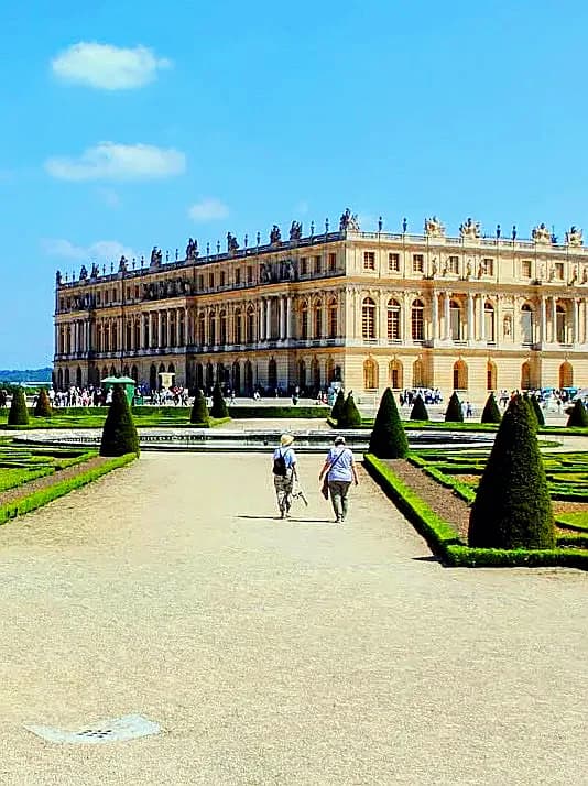 Versailles
