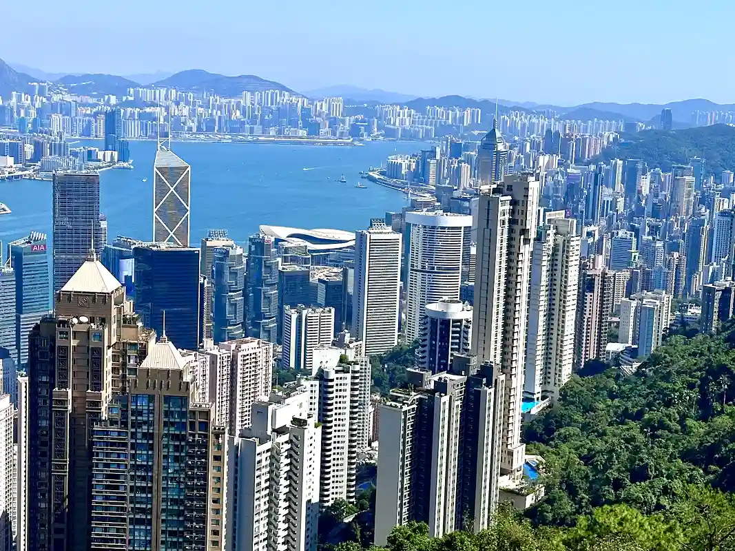Victoria Peak skyline view, the essential day one stop in any hong kong trip plan