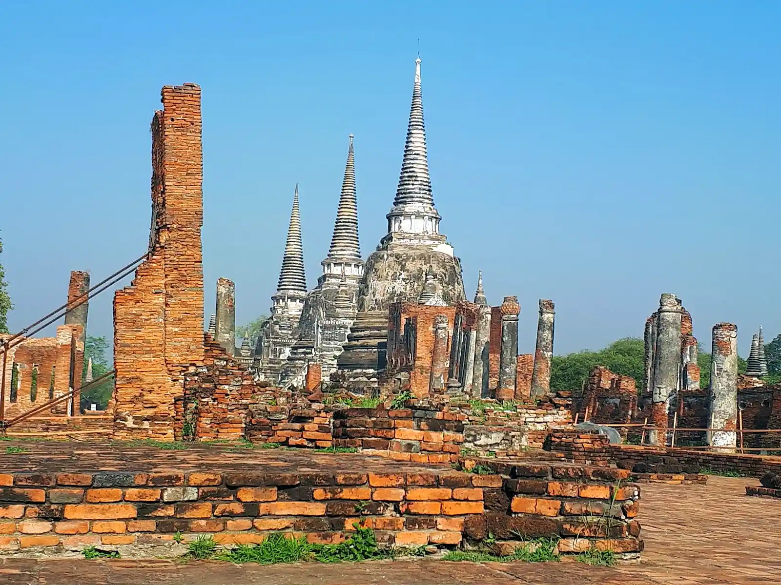 ancient temple ruins at Ayutthaya, an offbeat Thailand hidden place near Bangkok