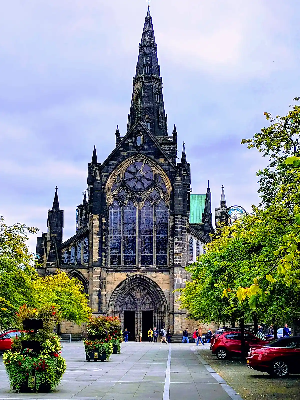 Glasgow Cathedral, a landmark on the wider UK side of an Ireland-Britain itinerary