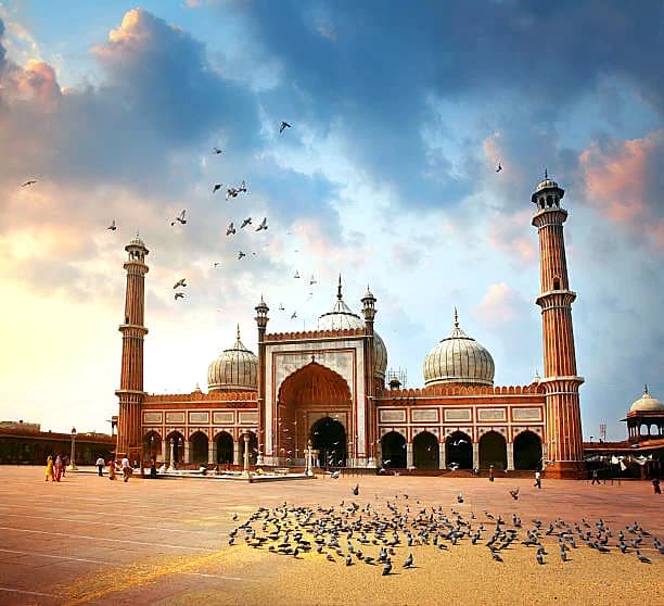 Jama Masjid in Delhi, a reminder of how many domestic IndiGo flyers the baggage fee hike 2026 actually touches