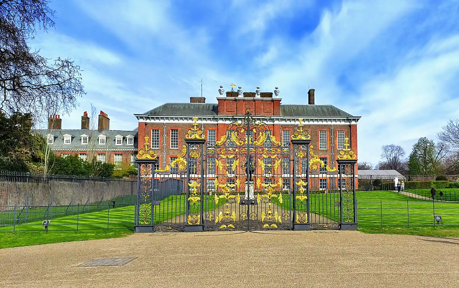 Kensington Palace gates in London during the autumn travel season