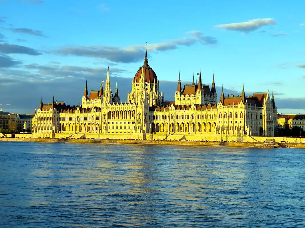 Hungarian Parliament Building on the Danube, the starting point before exploring offbeat Budapest local spots