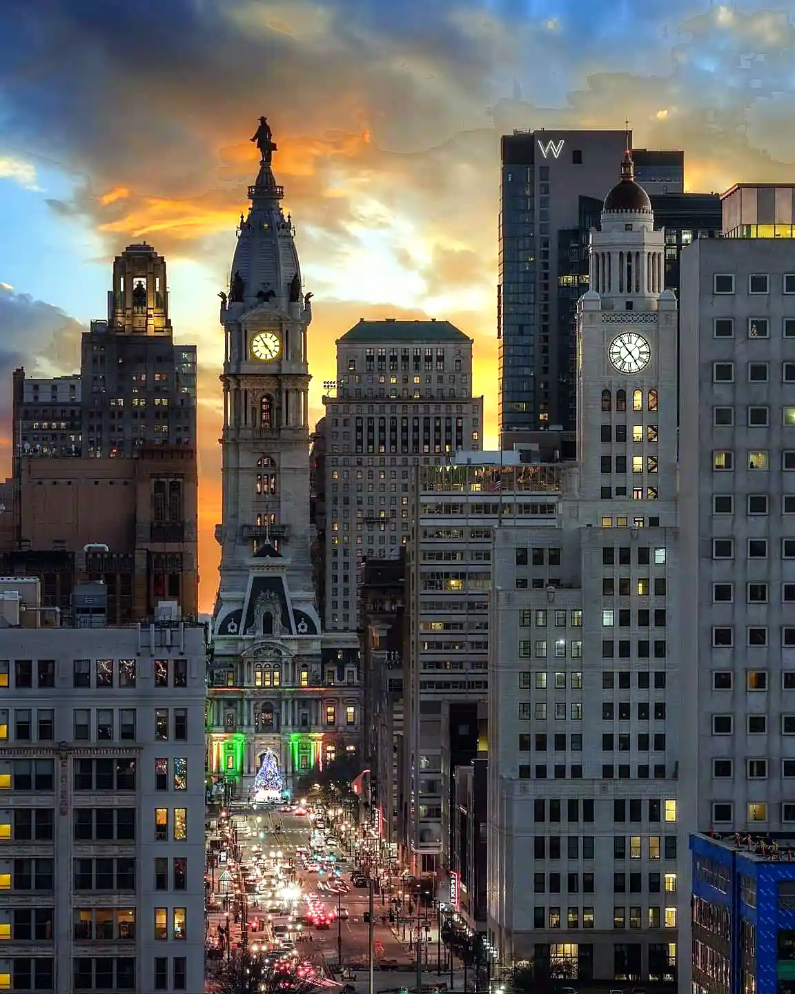 city skyline along the US East Coast affected by nor'easter flight delays in 2026